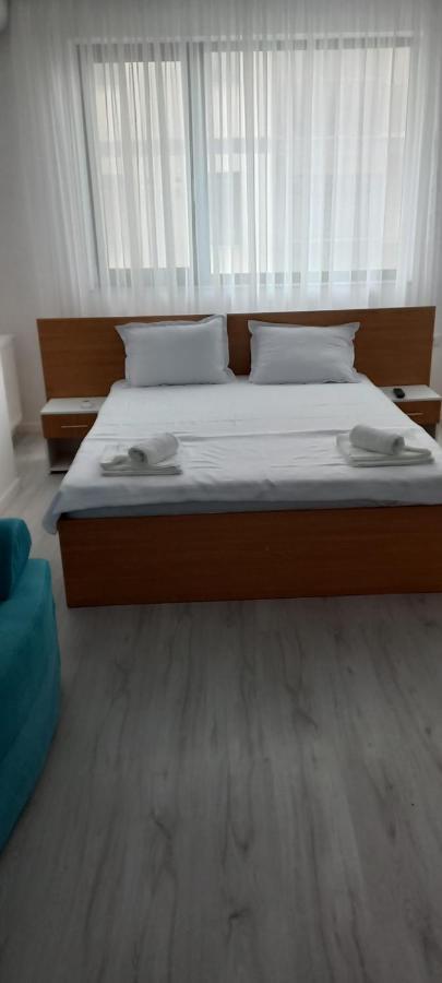 Garsoniere Zada Aparthotel Navodari Bagian luar foto